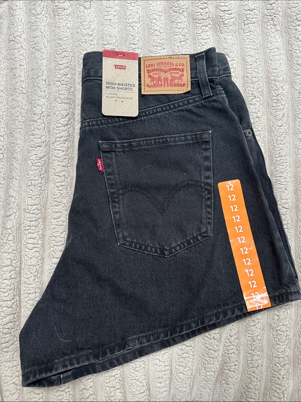 Levi's Black High-Waisted Mom Shorts